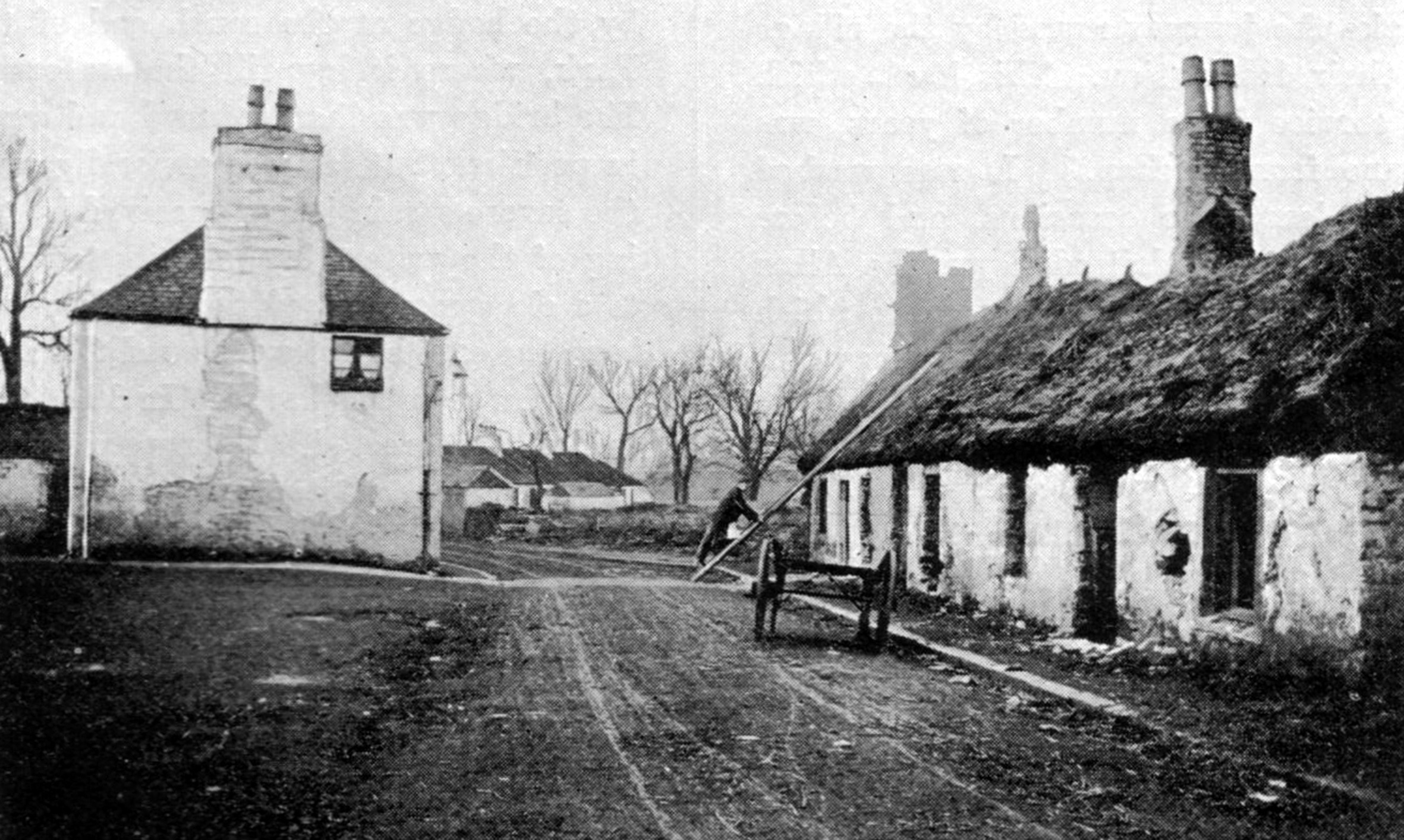 first-home-of-the-keirfield-institute-and-thatched-cottages